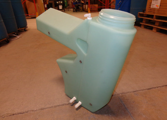 2015-Right Tank Assembly